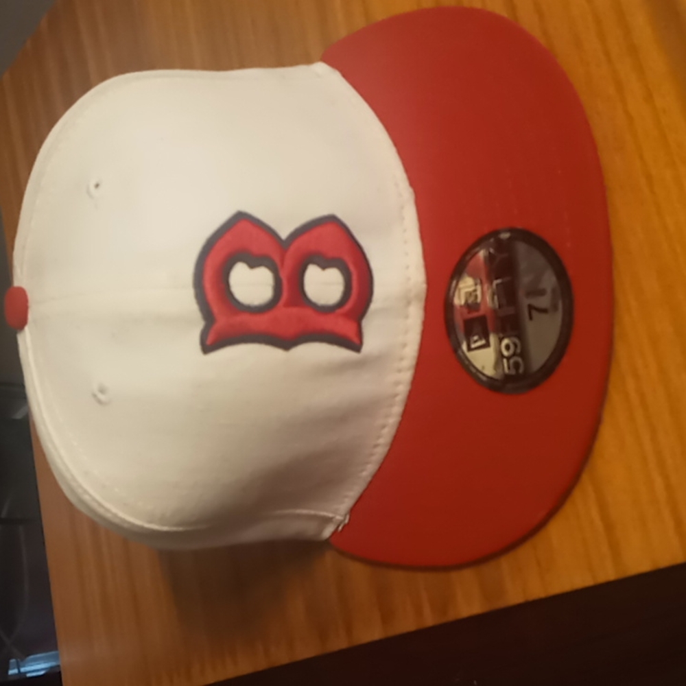 Red sox hat